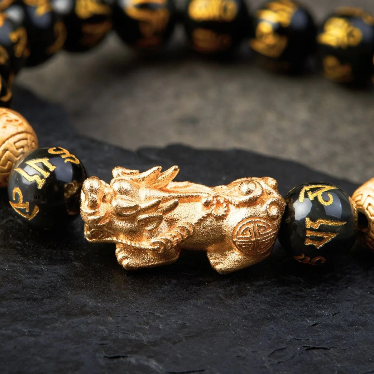 Feng Shui Bracelet - Pixiu Black Obsidian Bracelet for Wealth